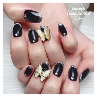 ミディアム ネイル 🐾enen style 🐾のネイルデザイン