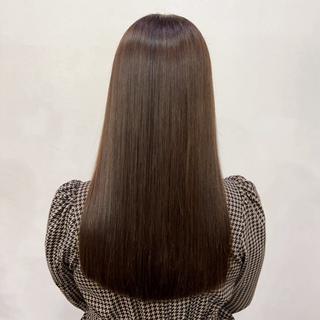 ロング カラー 平田 一成のヘアスタイル