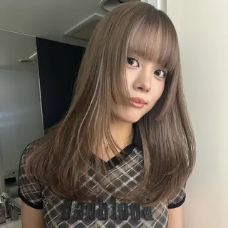 ロング カラー ヘアアレンジ MIYU/ケアブリ ーチカラー／デザインのヘアスタイル