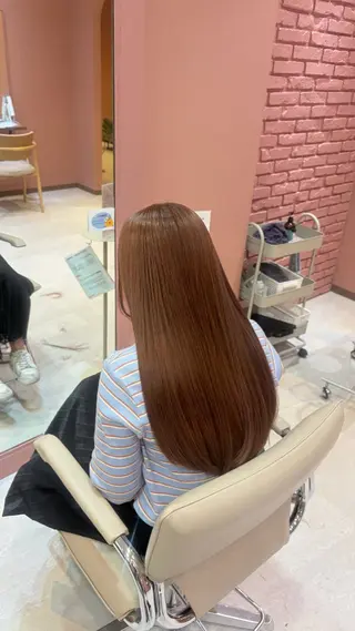 ロング カラー 聖菜/ hina /レイヤー/艶カラーのヘアスタイル