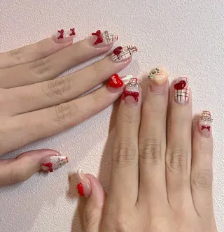 ネイル D-BEAUTY Nailsalonのネイルデザイン