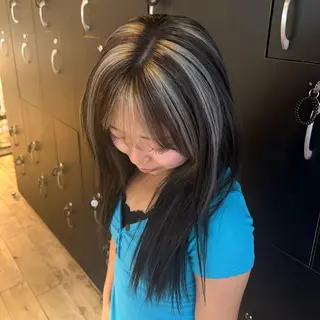 ロング カラー ヘアアレンジ 🫧ハイトーン×艶 カラー🫧 Rionのヘアスタイル