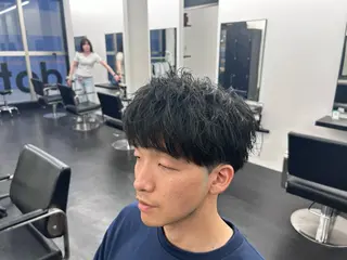 メンズ メンズ特化🔥パーマ ￥5060~/横浜のヘアスタイル