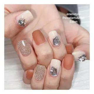 ミディアム ネイル 🐾enen style 🐾のネイルデザイン
