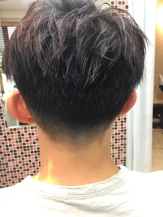 ショート メンズ 桐谷 一史のヘアスタイル