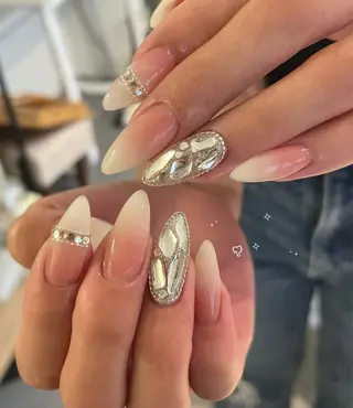 ネイル NiJi Nailsのネイルデザイン
