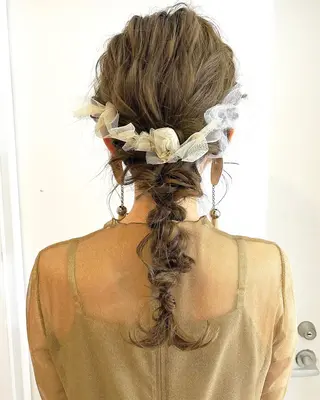 セミロング カラー ヘアアレンジ ツキノキ　ミナ 8月から西梅田店のヘアスタイル