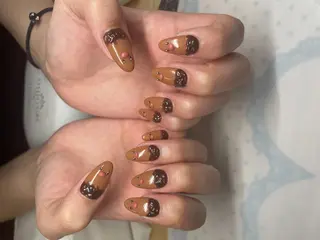 ネイル PEEKABOO 旧:momo京橋のネイルデザイン
