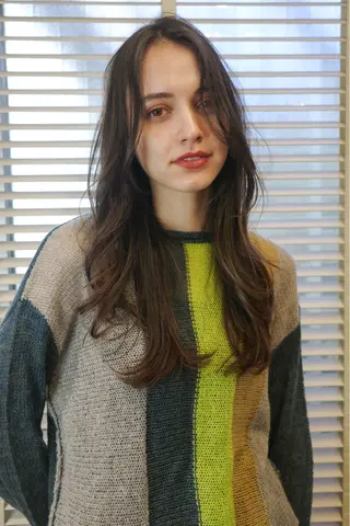 ロング カラー レイヤーカット 赤み消し　店長/大和のヘアスタイル