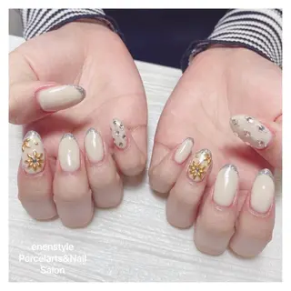 ミディアム ネイル 🐾enen style 🐾のネイルデザイン