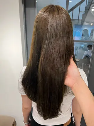 ロング カラー 塚本 希来のヘアスタイル