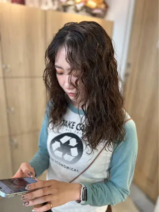 ミディアム vince hinataのヘアスタイル