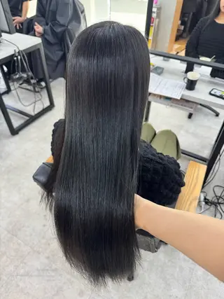 ロング カラー 赤み無し柔らかカラー 【梅田】madokaのヘアスタイル