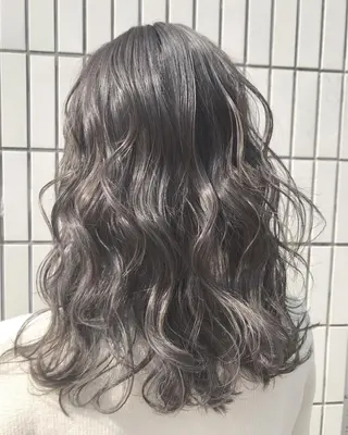 セミロング カラー ヘアアレンジ シアーベージュニスト 🥣大石亜里紗のヘアスタイル