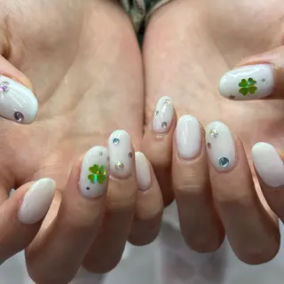 ネイル YukaRyu /癖デザインのネイルデザイン