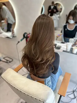 ロング カラー 梅田カラーモデル/カ ットモデル/ことみのヘアスタイル