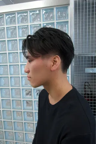 メンズ M Y Uのヘアスタイル