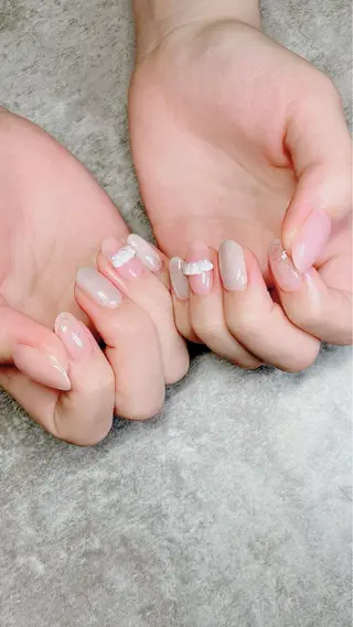 ネイル shino🌟 痛ネイルのネイルデザイン