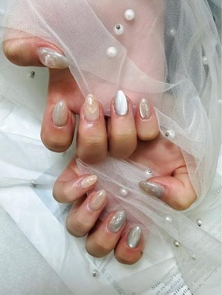 ネイル RUBYネイルサロン 9Caratsのネイルデザイン