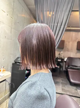 ショート カラー パーマ 髪質改善　ボブ 外ハネボブ　白間　光のヘアスタイル