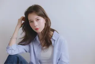 ロング 山下 凪澄のヘアスタイル