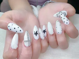 セミロング Mika Nail 池袋のネイルデザイン