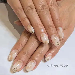 ネイル Eri 歴9年 / 南森町ネイル💅のネイルデザイン