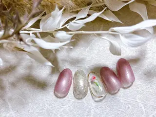 ネイル mogunail &blowのネイルデザイン