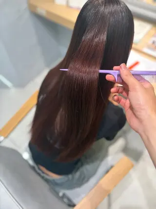 ロング TERU〻艶カラー〻 ハイトーン〻髪質改善のヘアスタイル