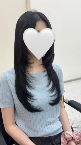 ロング レイヤー透明感カラー ブリーチ🎀オトハのヘアスタイル