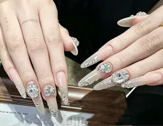 ネイル Luvia Ginzaのネイルデザイン