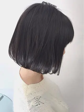 ショート カラー 大人女性ショート専門 tomodaのヘアスタイル