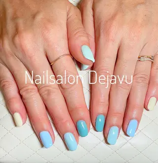 ネイル Nail salon Dejavu 🌿のネイルデザイン
