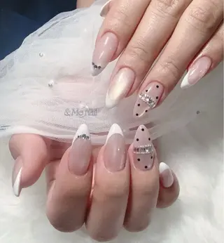 ネイル &ME ネイルサロンのネイルデザイン