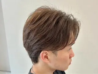 ショート センターパート 韓国ヘア・綾也のヘアスタイル