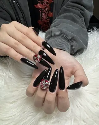 ネイル 🎀kira 長さだし💗モチ最高のネイルデザイン