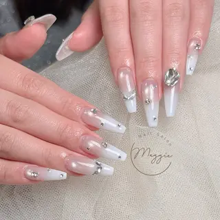 ネイル Maggie Nail🦩のネイルデザイン