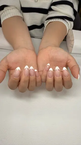 ネイル 名越 彩花のネイルデザイン
