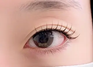 マツエク・マツパ diverta.Ey es🎀Harukaの眉毛・アイブロウイメージ