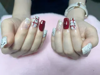 ネイル Hina ネイルサロンのネイルデザイン