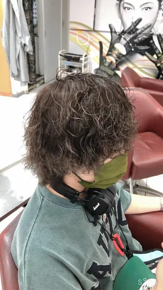 カラー メンズ 海外デザイン好きな方 滝沢錬平のヘアスタイル