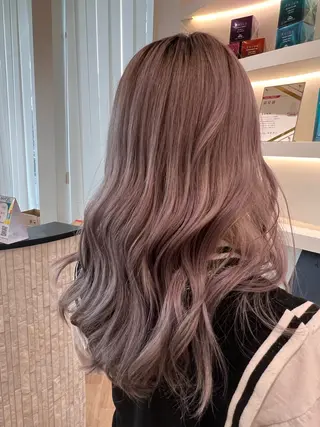 Ashanti 有川のヘアスタイル