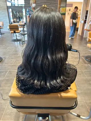 ロング 川野 柚奈のヘアスタイル