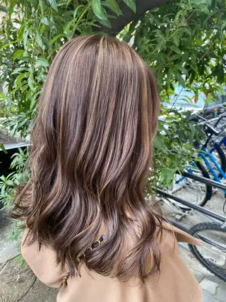 セミロング トップスタイリスト/ アユミのヘアスタイル