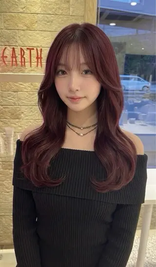 ロング EARTH 市野のヘアスタイル