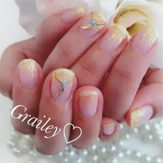 ネイル Grailey nail salonのネイルデザイン