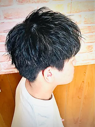 ショート カラー パーマ メンズ men's特化　石井 貴章のヘアスタイル