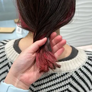 ミディアム カラー 中川 茜里のヘアスタイル