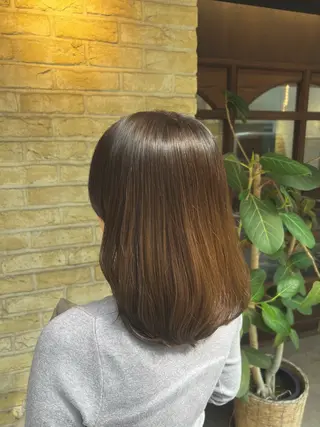 ミディアム 美髪矯正/艶髪 CLUTCH田中海琴のヘアスタイル