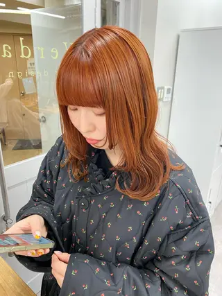 セミロング カラー レイヤー暖色カラー 池袋Yamamotoのヘアスタイル